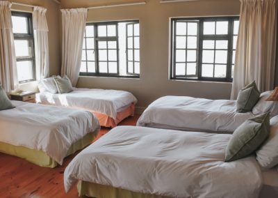 Accommodation-Lake-Lodge-Ebuta-Collection-Interiors